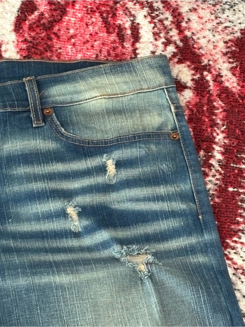 Los Angeles Golden Denim GOLDEN VENUS Flare Distressed Red Letters Jeans Sz: 42 - Picture 7 of 12